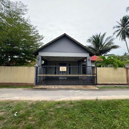 Relaxs Homestay โกตาบารู ภายนอก รูปภาพ
