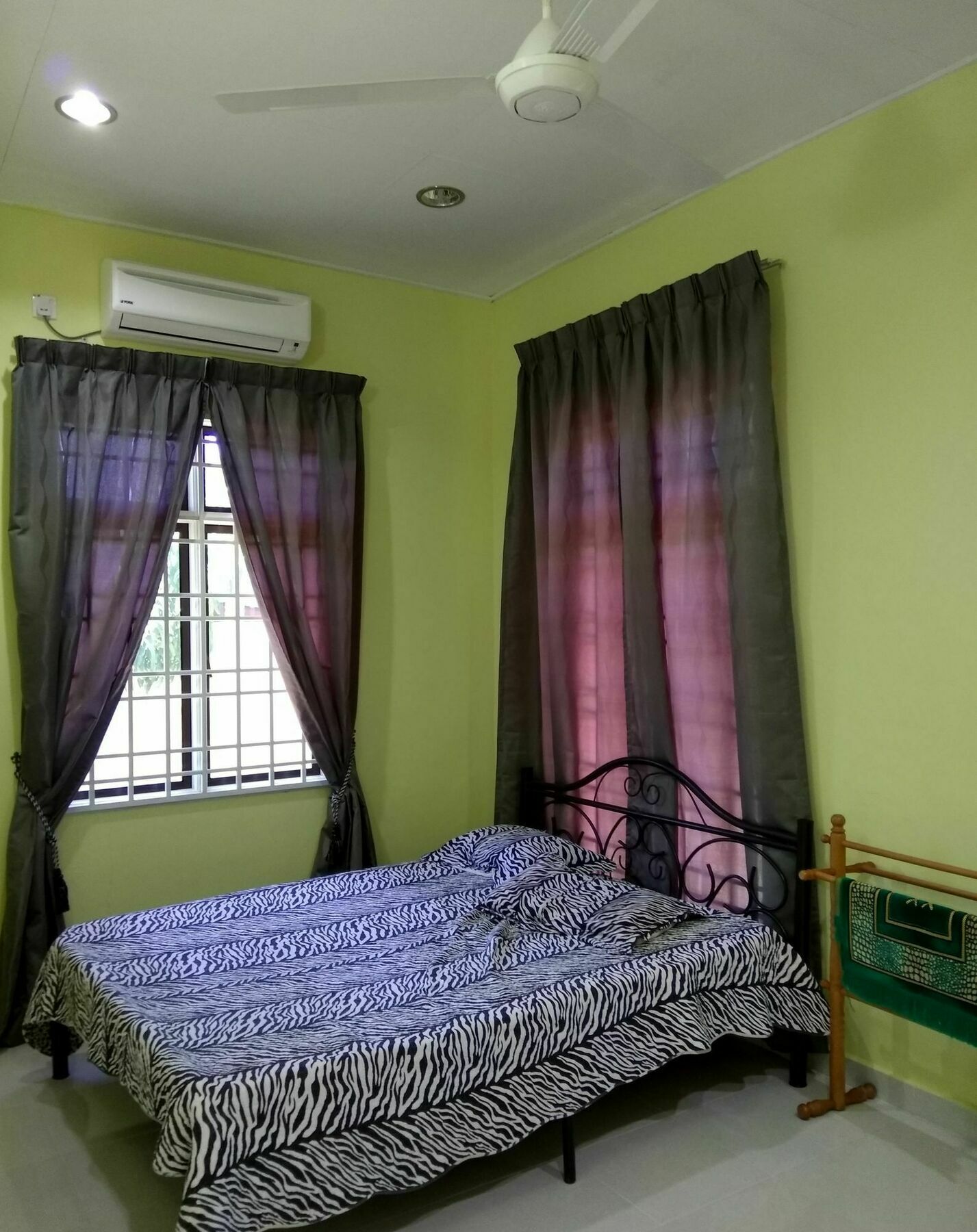 Relaxs Homestay โกตาบารู ภายนอก รูปภาพ